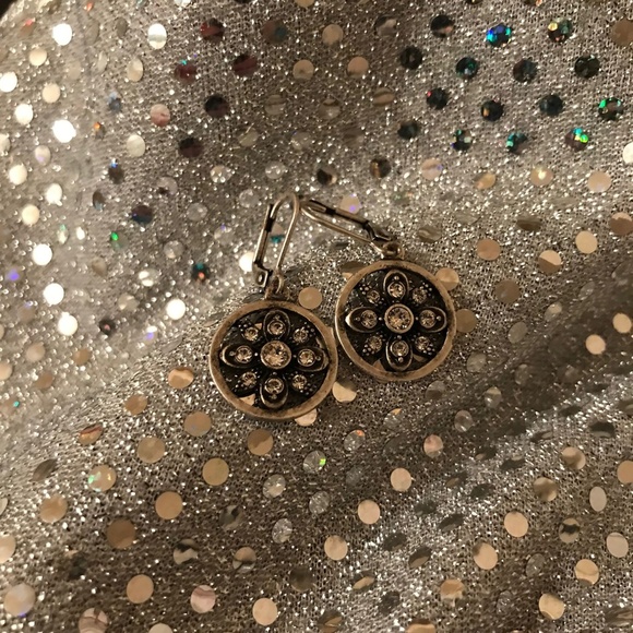 silver earrings - Picture 1 of 2